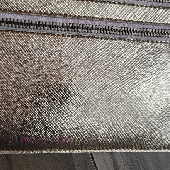 Free With Purchase, Flat Thin Gold Wallet, Clummm, 9"X5" - Picture 11 of 11